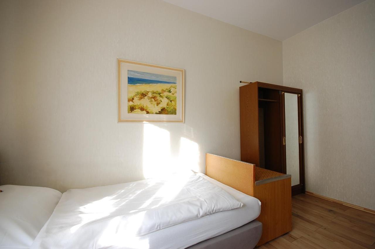 Hotel Haus Isenburg ノイ・イーゼンブルク エクステリア 写真