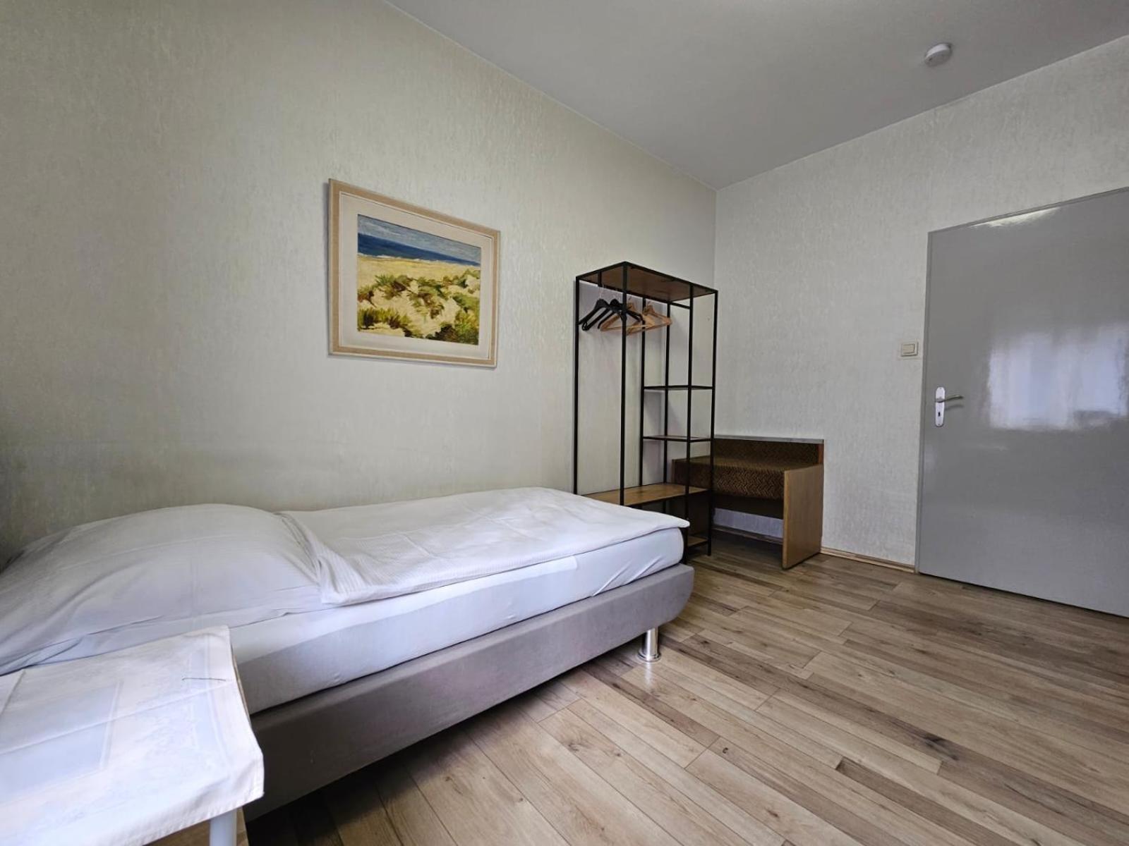 Hotel Haus Isenburg ノイ・イーゼンブルク エクステリア 写真