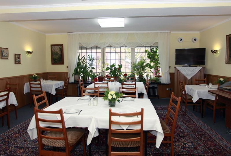 Hotel Haus Isenburg ノイ・イーゼンブルク エクステリア 写真